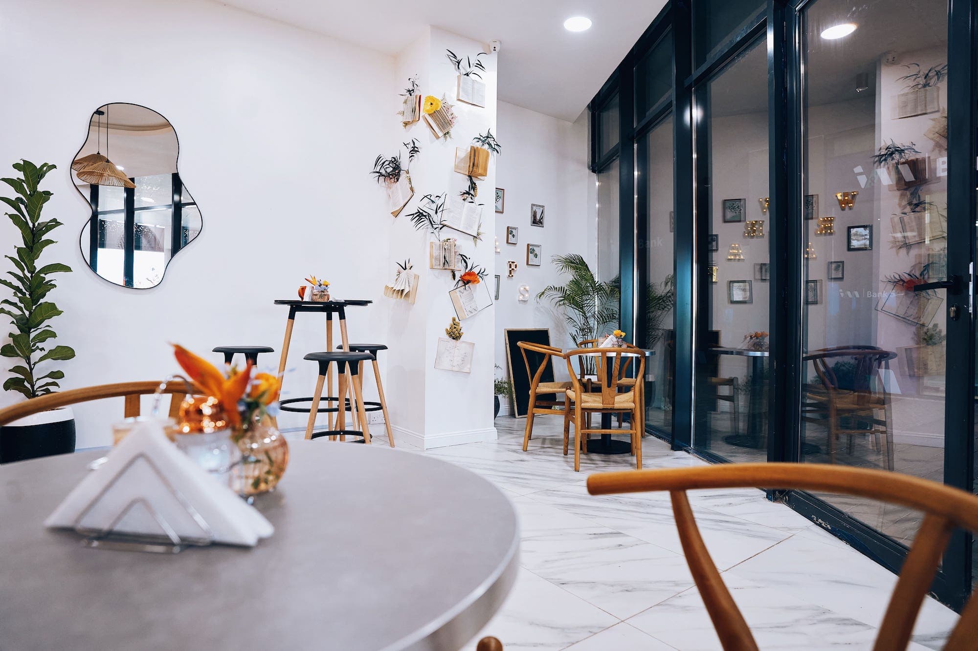 Screenshot of Sweeven Cafe project
